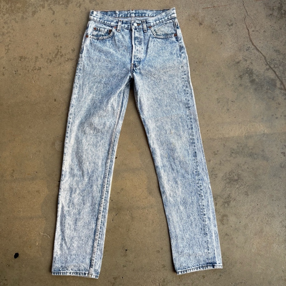 Vintage Acid Wash Levi's Jeans 29x34 90s Made in the USA